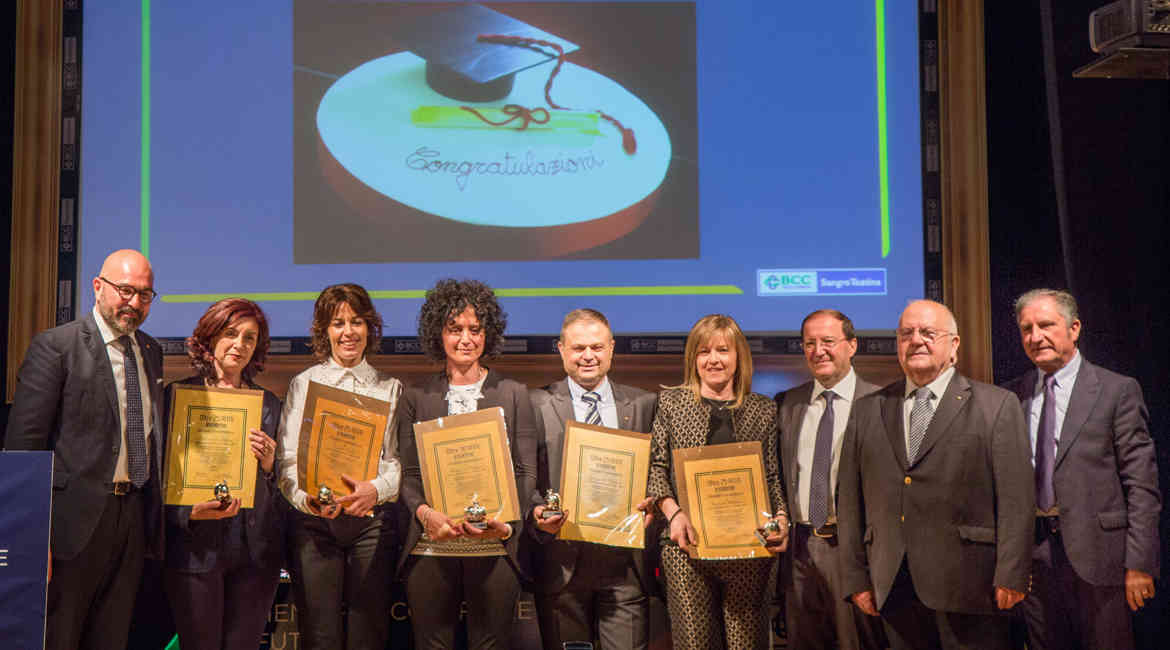Dipendenti Più 25 Anni Bcc Abruzzi E Molise